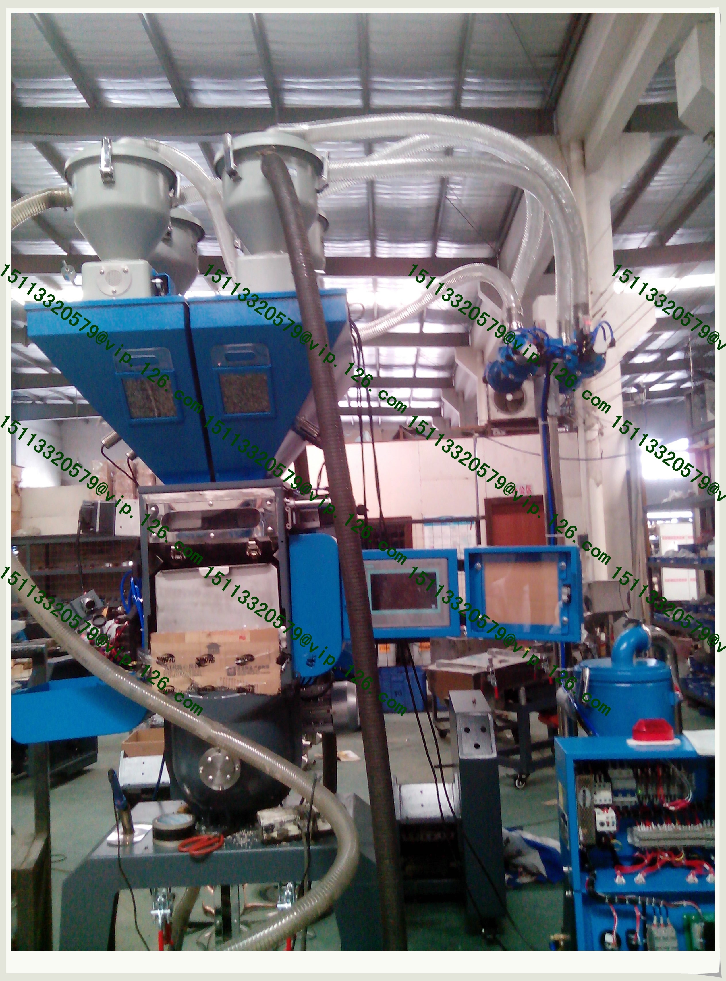 China Automatic Plastics/Rubber Weighing Mixers with Vacuum Pump OEM Supplier